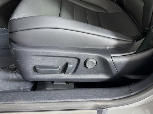 Used 2024 Lexus IS 350 F Sport w/ Navigation Package image 22