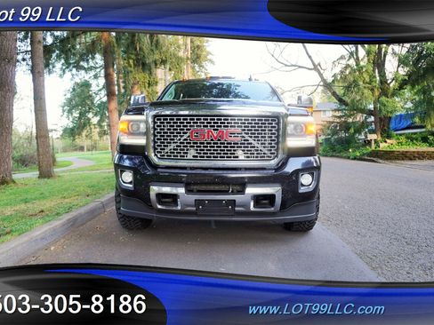 Used 2016 GMC Sierra 3500 Denali w/ Duramax Plus Package image 6