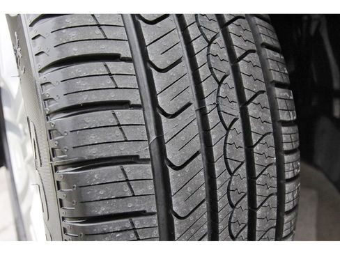 Used 2023 Mercedes-Benz GLB 250 4MATIC image 31