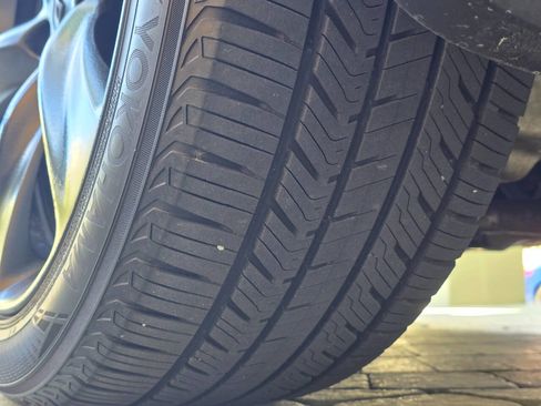 Used 2011 INFINITI FX50 AWD w/ Sport Pkg image 49