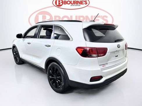 Used 2020 Kia Sorento S AWD/4WD image 8