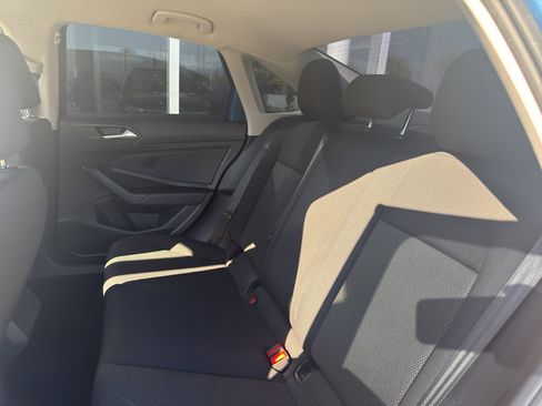 Used 2019 Volkswagen Jetta S image 13