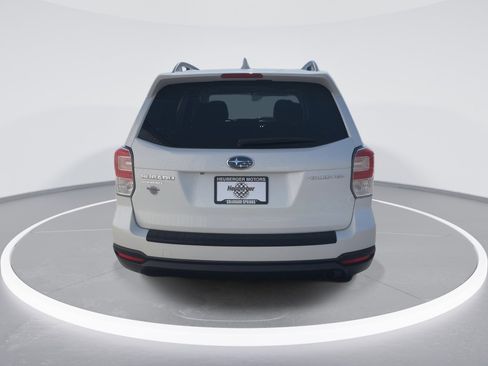 Used 2018 Subaru Forester 2.5i Premium w/ All-Weather Package AWD/4WD image 6