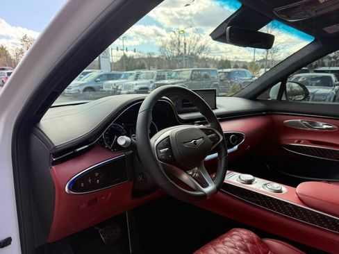 Used 2023 Genesis GV70 3.5T Sport w/ Sport Prestige Package image 7