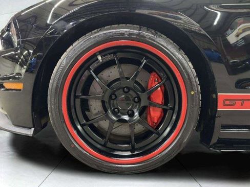 Used 2012 Ford Mustang Shelby GT500 w/ SVT Performance Pkg RWD image 51