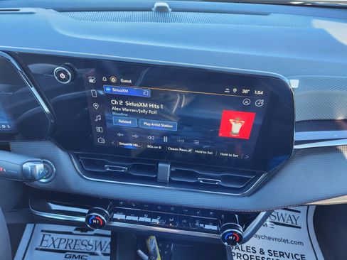 New 2026 Chevrolet Equinox RS w/ Convenience Package III image 11