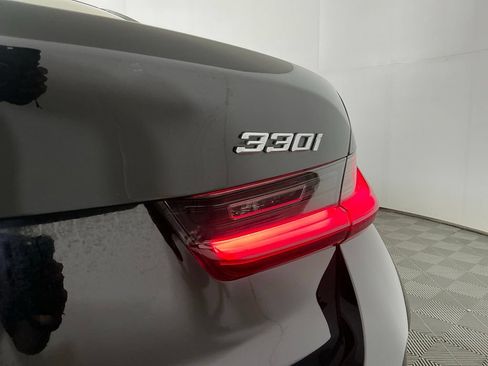 Certified 2025 BMW 330i xDrive Sedan w/ Premium Package AWD/4WD image 31