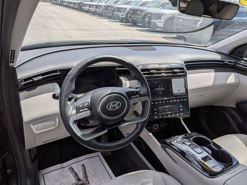 Used 2023 Hyundai Tucson Limited w/ Cargo Package image 6