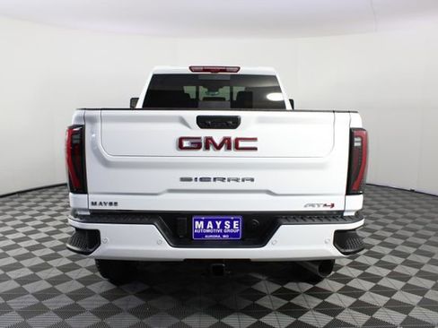 New 2026 GMC Sierra 2500 AT4 w/ AT4 Premium Plus Package AWD/4WD image 29