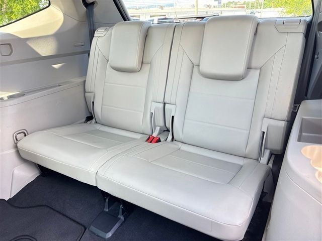 Used 2022 Volkswagen Atlas SEL R-Line AWD/4WD image 19