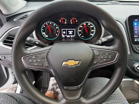 Used 2023 Chevrolet Malibu LT image 15