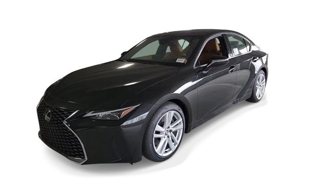 Used 2023 Lexus IS 300 w/ Comfort Package RWD image 4