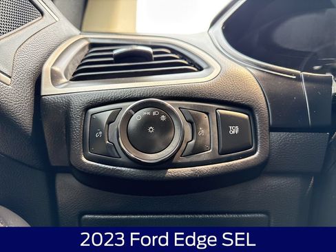 Used 2023 Ford Edge SEL AWD/4WD image 24