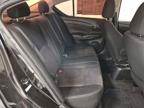 Used 2017 Nissan Versa SV image 28