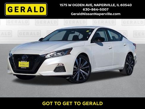 Certified 2021 Nissan Altima 2.5 SR w/ SR Premium Package image 1