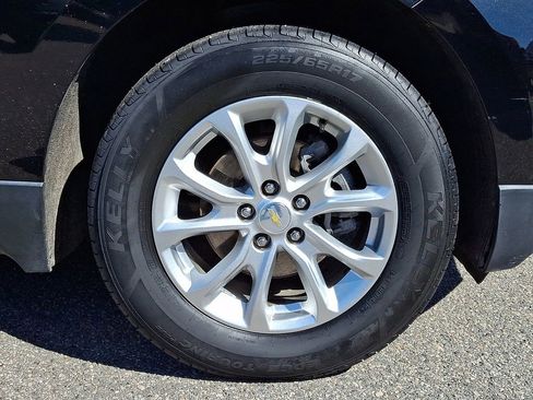 Certified 2020 Chevrolet Equinox LT w/ Driver Convenience Package image 9