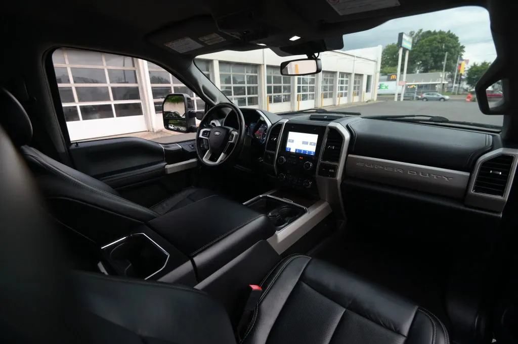 Used 2020 Ford F350 Lariat w/ Lariat Ultimate Package AWD/4WD image 51