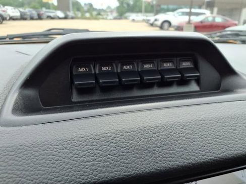 Used 2022 Ford Ranger XLT w/ Tremor Off-Road Package AWD/4WD image 7