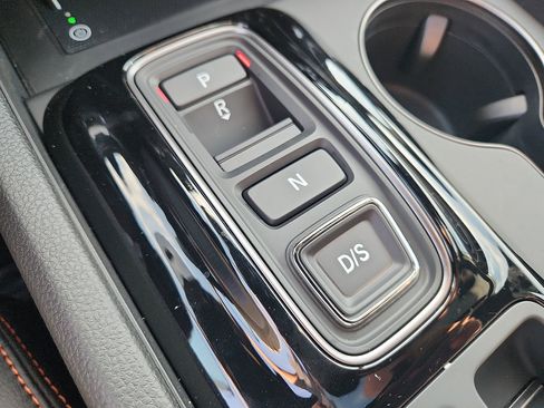 New 2025 Honda Pilot TrailSport image 11