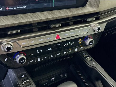 Certified 2024 Kia Telluride EX AWD/4WD image 16