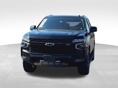 Used 2023 Chevrolet Tahoe Z71 w/ Luxury Package AWD/4WD image 3