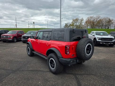 Used 2023 Ford Bronco Outer Banks w/ Sasquatch Package AWD/4WD image 5