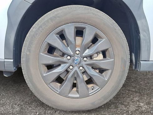 Used 2024 Subaru Outback Onyx Edition XT AWD/4WD image 7