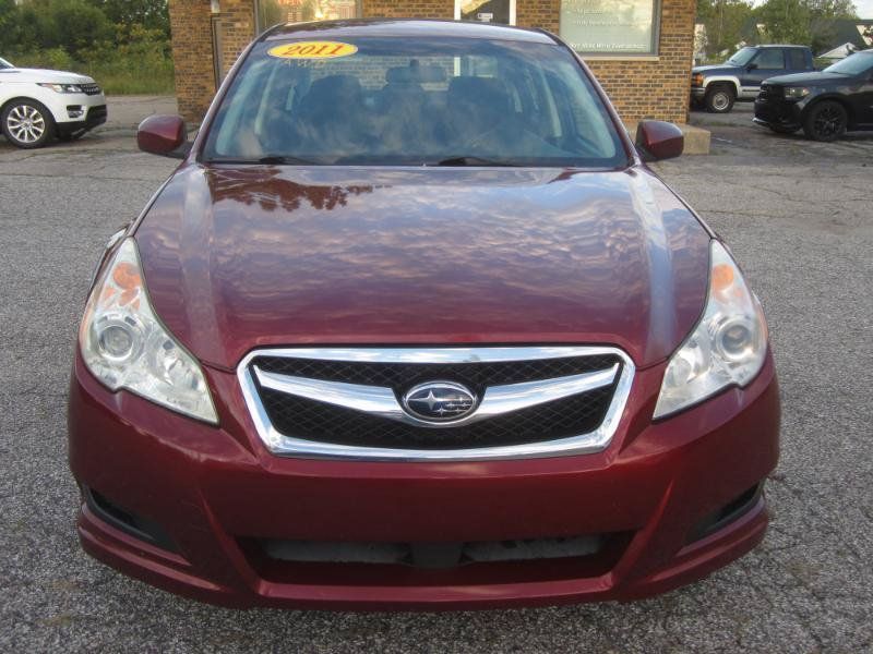 Used 2011 Subaru Legacy 2.5i Premium AWD/4WD image 3