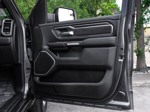 Used 2023 RAM 1500 Laramie AWD/4WD image 58