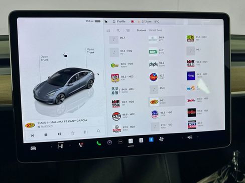 Used 2023 Tesla Model 3 Standard Range image 25