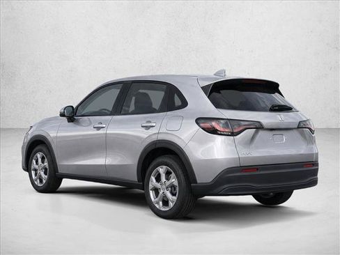 Used 2023 Honda HR-V LX image 5