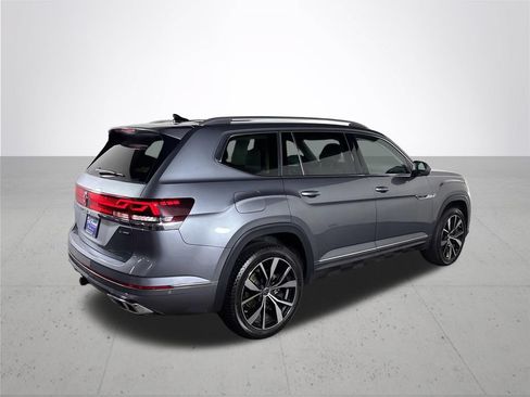 Certified 2024 Volkswagen Atlas SEL Premium R-Line AWD/4WD image 7