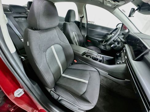 Used 2025 Hyundai Sonata SEL FWD image 29