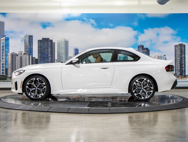 Used 2026 BMW 230i xDrive Coupe w/ Convenience Package AWD/4WD image 6