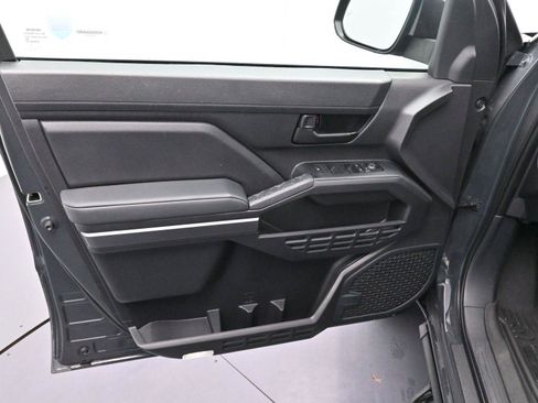 Used 2024 Toyota Tacoma SR5 image 9