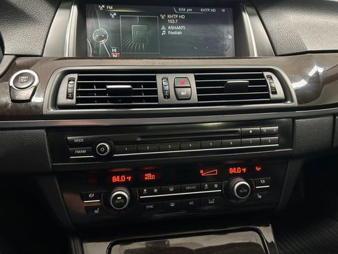 Used 2014 BMW 528i Sedan image 15