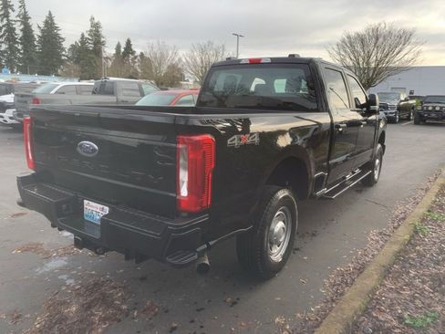 Used 2024 Ford F350 XL image 4