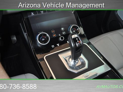 Used 2020 Land Rover Range Rover Evoque SE AWD/4WD image 32