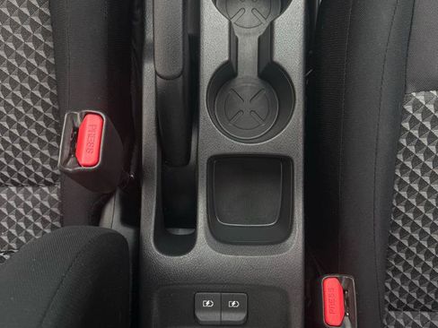 Used 2024 Nissan Versa S FWD image 26