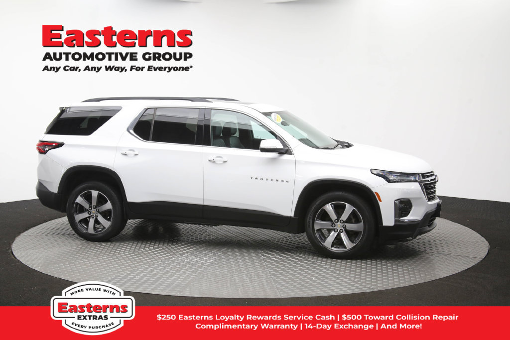 Used 2023 Chevrolet Traverse LT w/ LT Premium Package AWD/4WD image 52