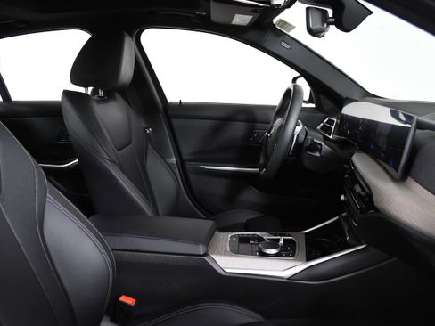 Used 2025 BMW 330i Sedan image 27