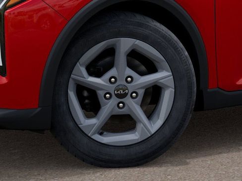 New 2025 Kia K4 LXS image 9