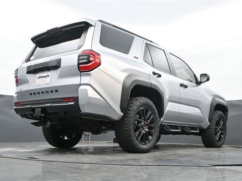 New 2025 Toyota 4Runner SR5 image 25