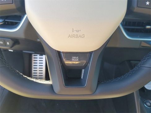 New 2025 Kia K4 GT-Line Turbo image 19