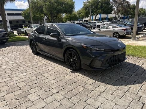 Used 2025 Toyota Camry LE FWD image 16