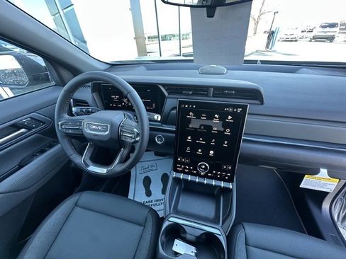 New 2026 GMC Terrain AT4 w/ Convenience Package III image 29
