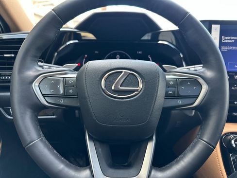 Used 2024 Lexus NX 350 AWD w/ Vision Package image 28