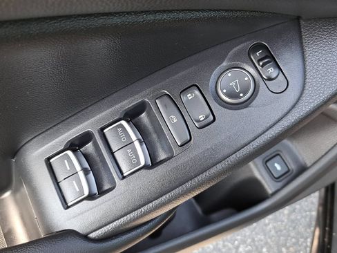 Used 2019 Honda Accord Sport image 28