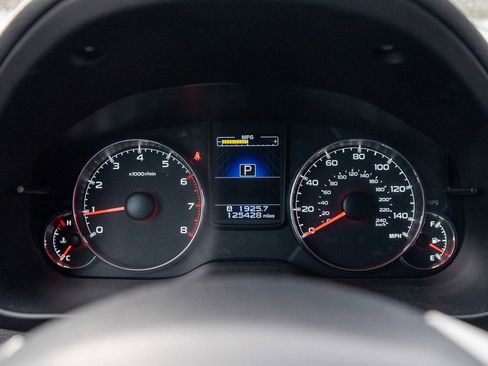 Used 2013 Subaru Outback 2.5i Limited image 11