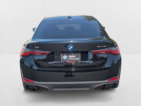 Used 2025 BMW i4 eDrive40 image 7